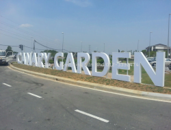 Huruf Timbul Aluminium