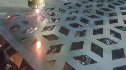 Jasa laser cutting akrilik